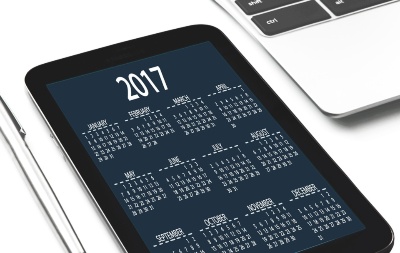 Pantalla dun móbil onde se visualiza un calendario do ano 2017